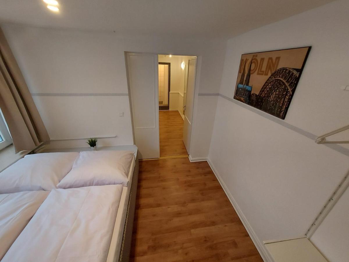 Overnight Apartment Кёльн Экстерьер фото
