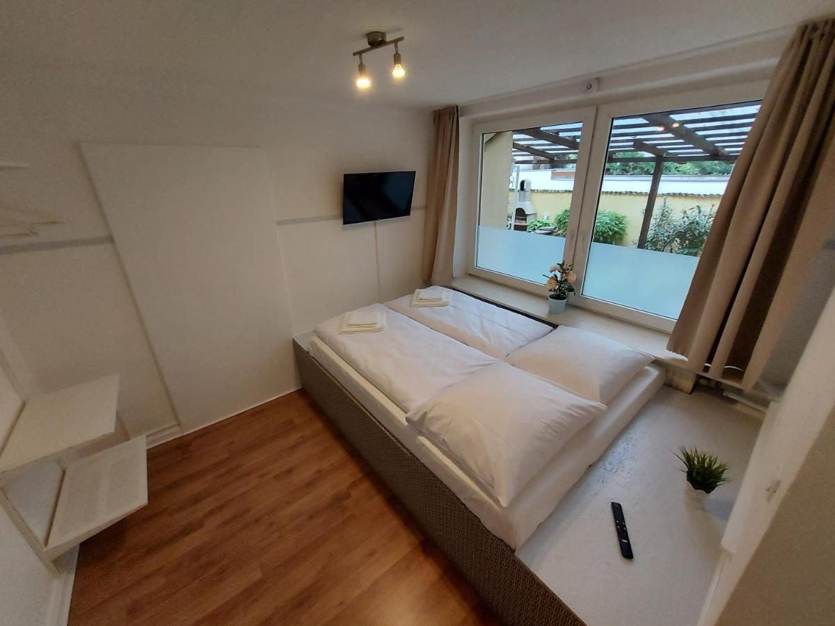 Overnight Apartment Кёльн Экстерьер фото